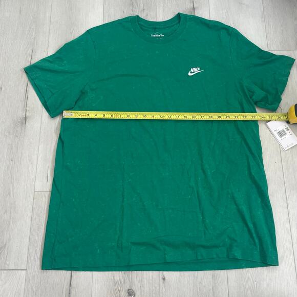Nike The Nike Tee Shirt Men’s Size XXLarge Green SUNRUN NWT - Picture 4 of 9